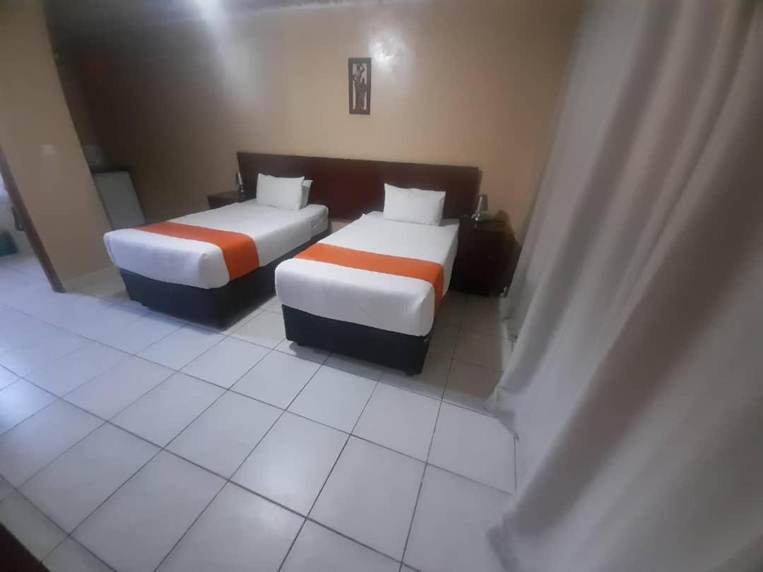 Nkanga Hotel Kasane Exterior foto
